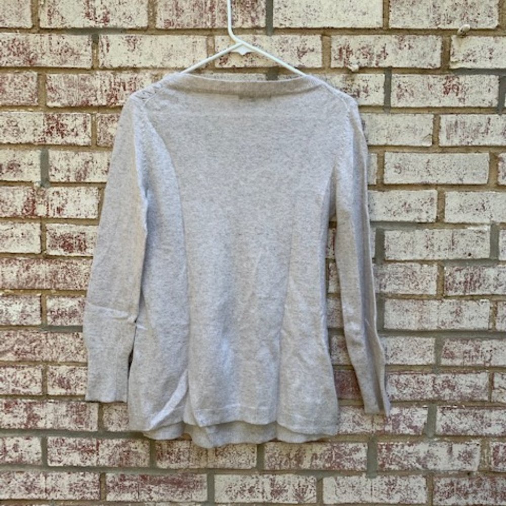 BCBGMAXAZRIA sweater size L - Picture 3 of 9